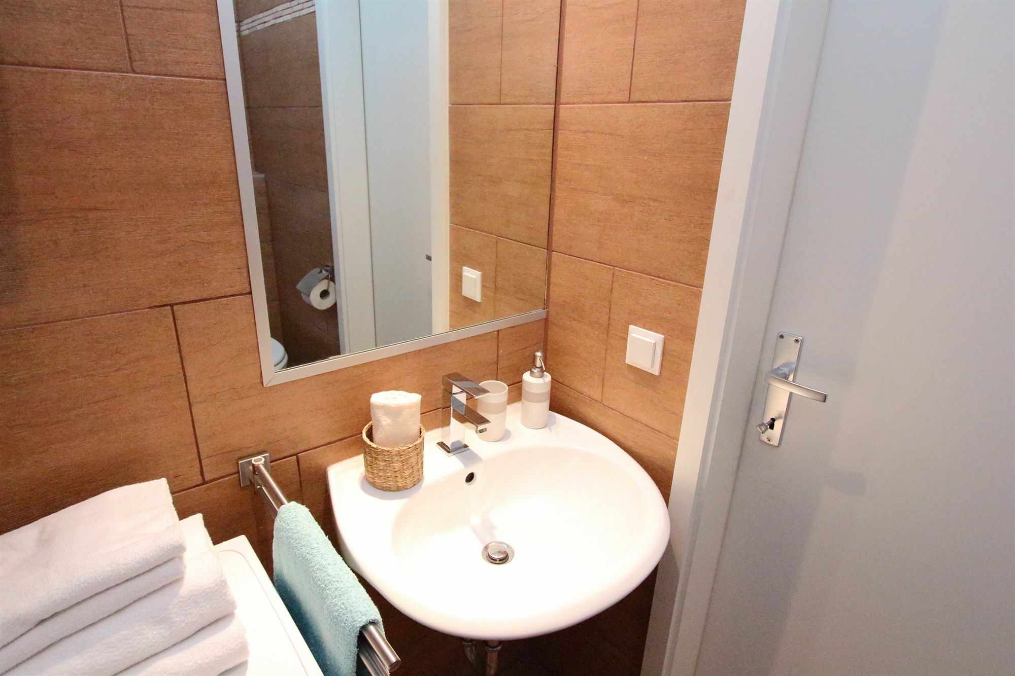 Checkvienna - Waehringer Strasse Apartman Kültér fotó