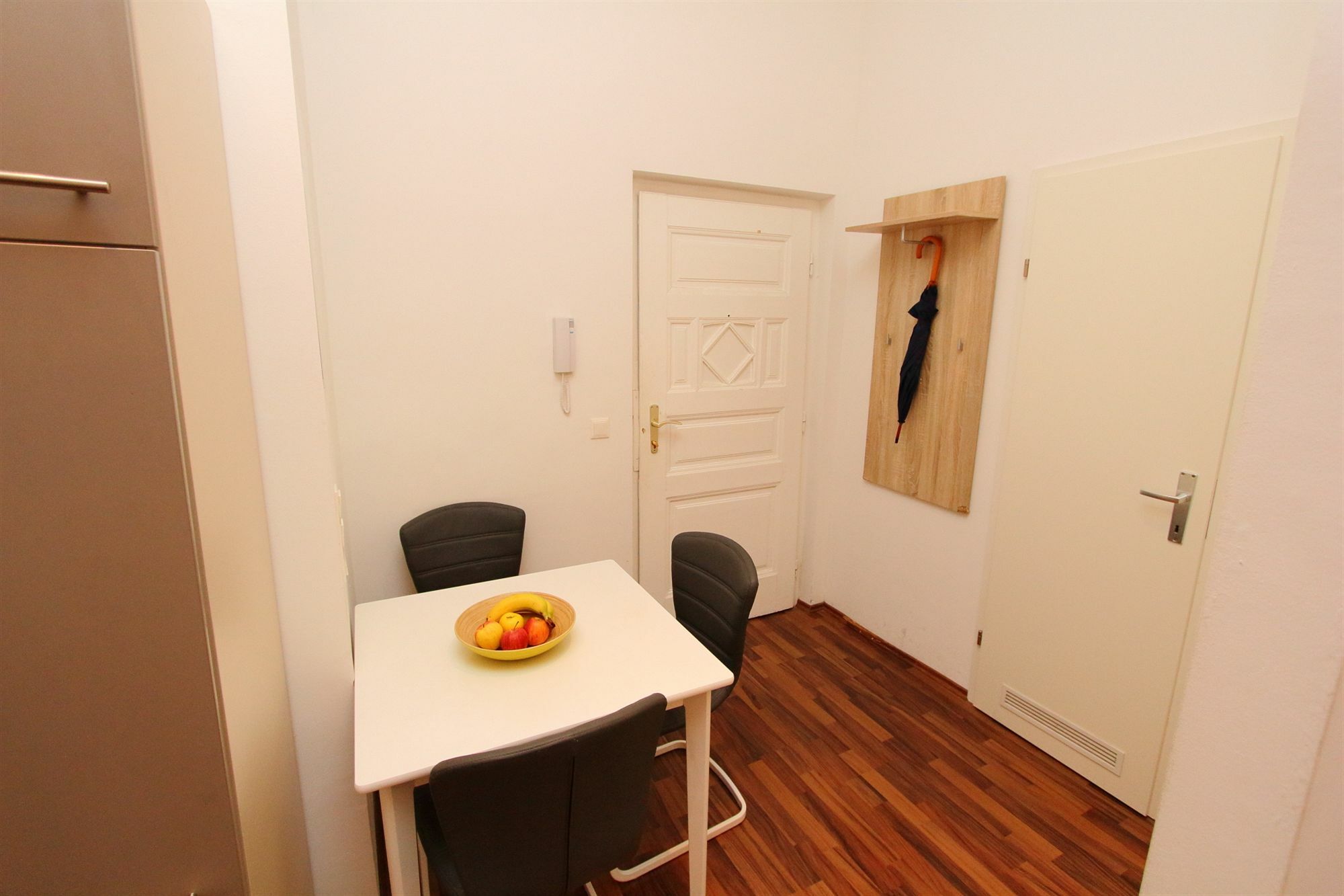 Checkvienna - Waehringer Strasse Apartman Kültér fotó